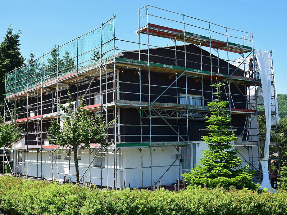 Renovierungsarbeiten am Pfarrhaus der Katholischen Kirchengemeinde Zierenberg